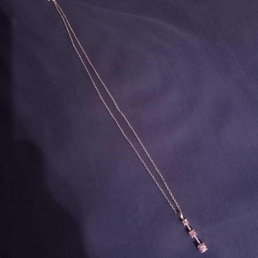 Necklace and earring set